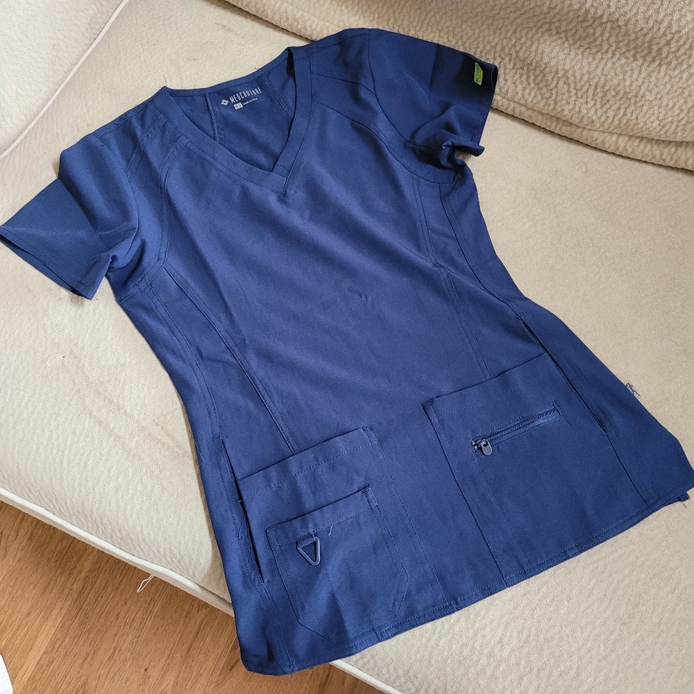 Medcouture navy scrub top women's XS
